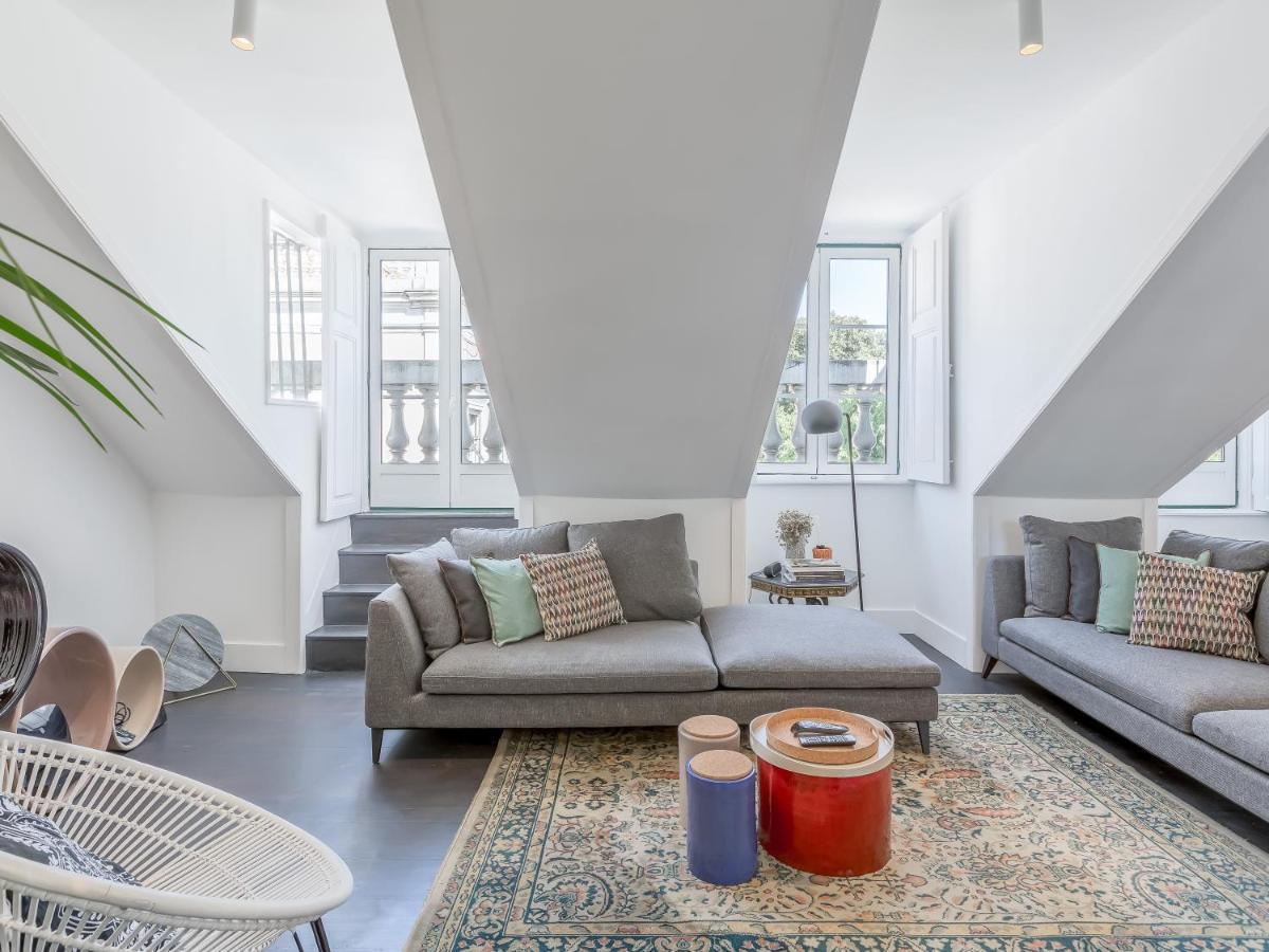 Principe Real Charming Garden View Flat At The Heart Of Lisbon Appartement Buitenkant foto