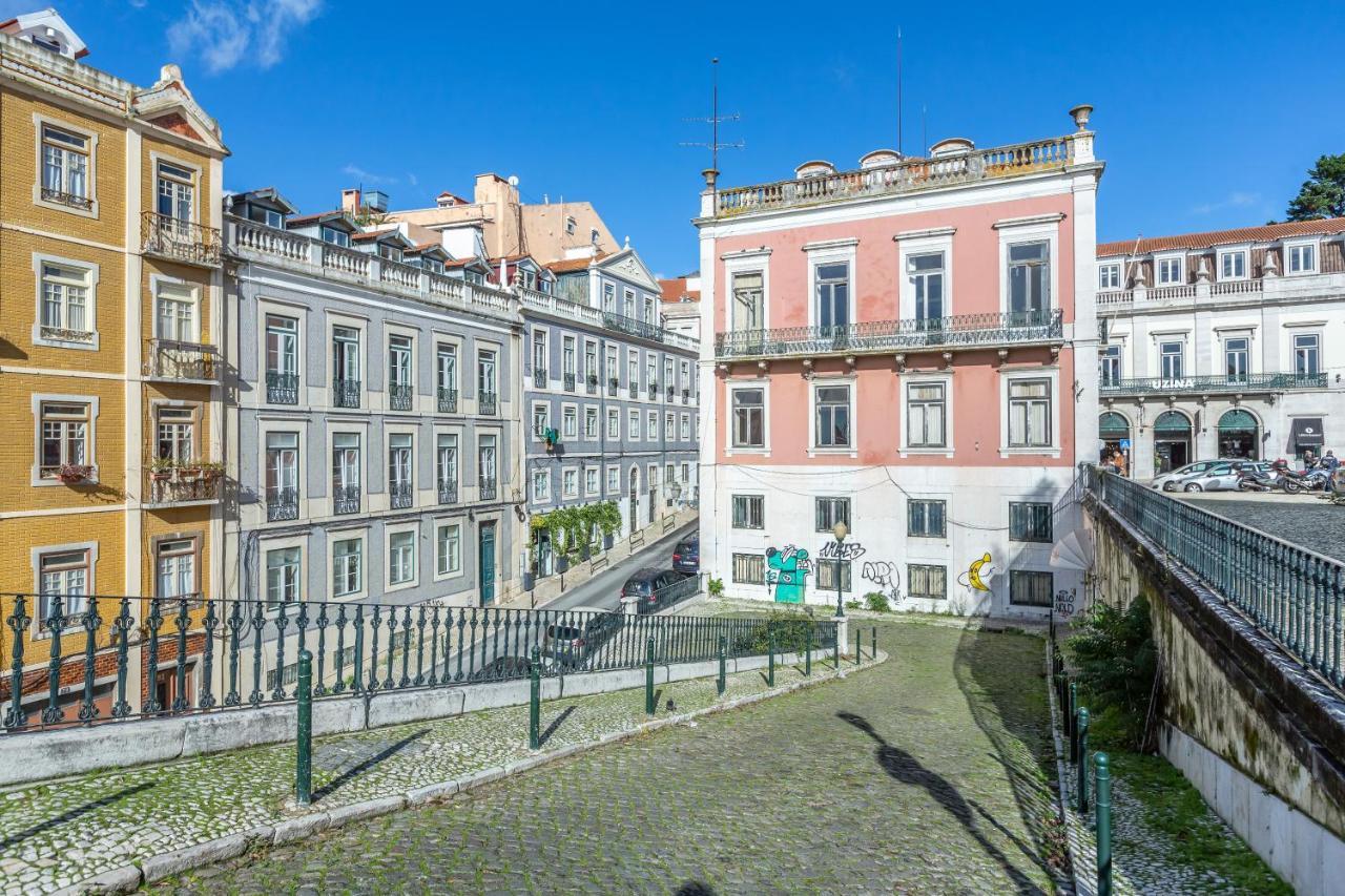 Principe Real Charming Garden View Flat At The Heart Of Lisbon Appartement Buitenkant foto