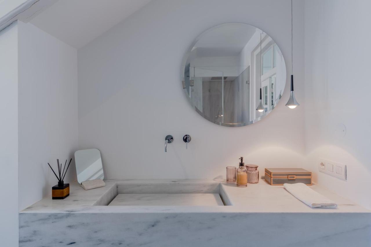 Principe Real Charming Garden View Flat At The Heart Of Lisbon Appartement Buitenkant foto