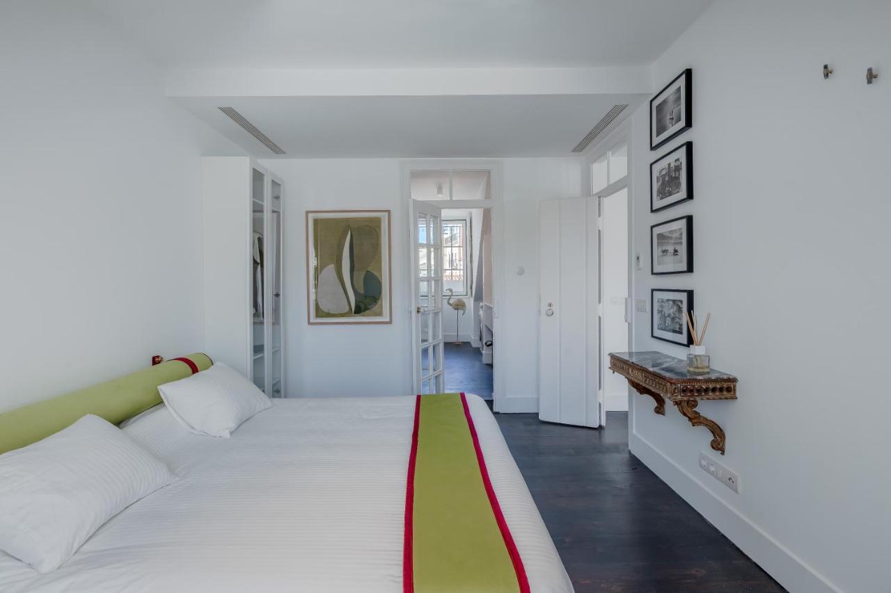 Principe Real Charming Garden View Flat At The Heart Of Lisbon Appartement Buitenkant foto