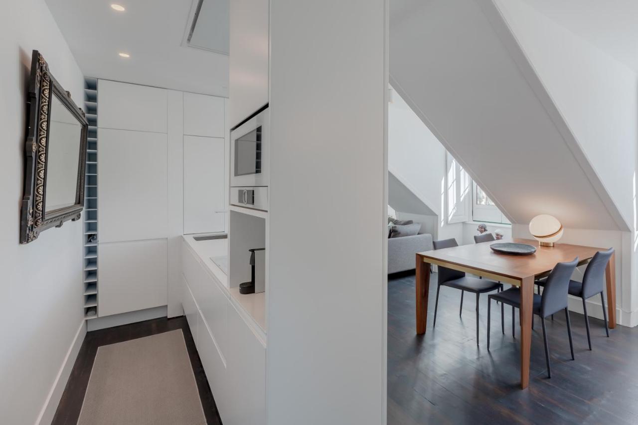 Principe Real Charming Garden View Flat At The Heart Of Lisbon Appartement Buitenkant foto