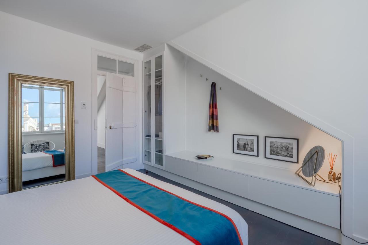 Principe Real Charming Garden View Flat At The Heart Of Lisbon Appartement Buitenkant foto